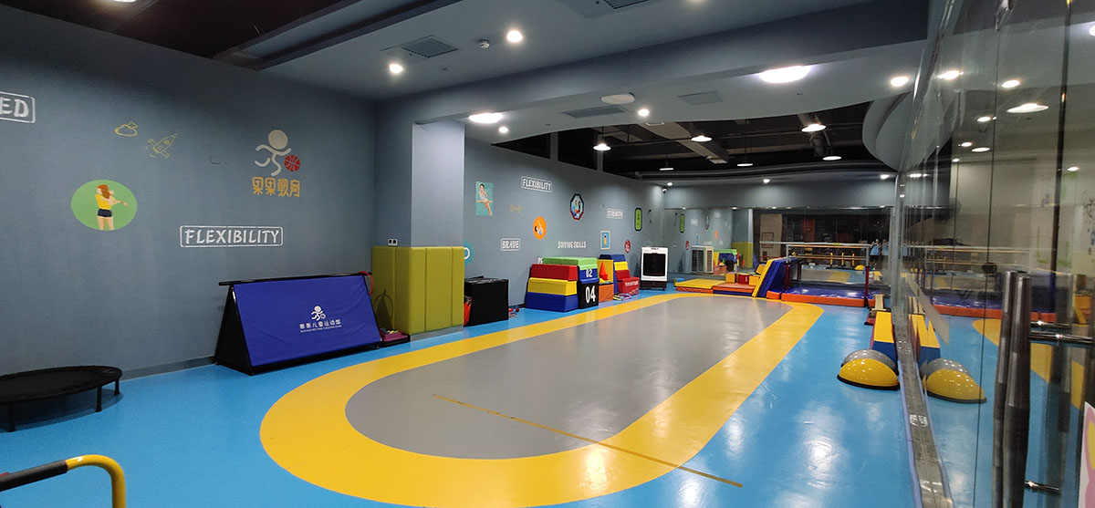 果果運動館師生風(fēng)采