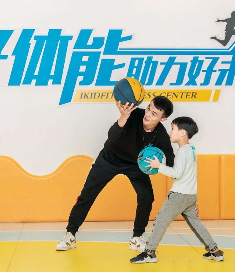 愛(ài)酷體能館師生風(fēng)采