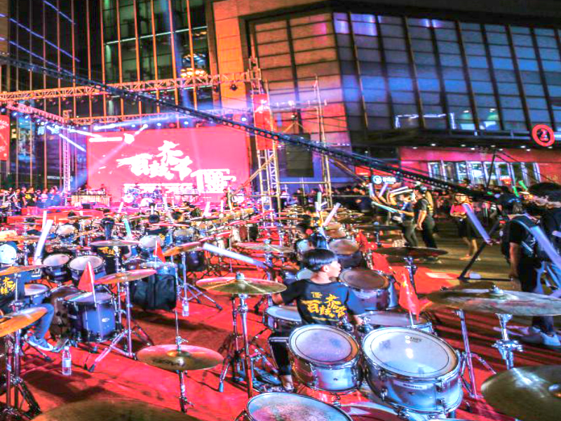 郴州市蘇仙區(qū)九拍現(xiàn)代音樂(lè)學(xué)校師生風(fēng)采